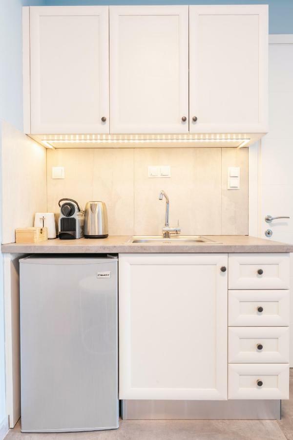 Modern White Tower Apartment Salonic Exterior foto
